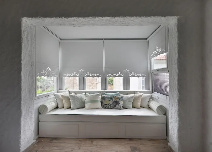 Отель Alachi 2*