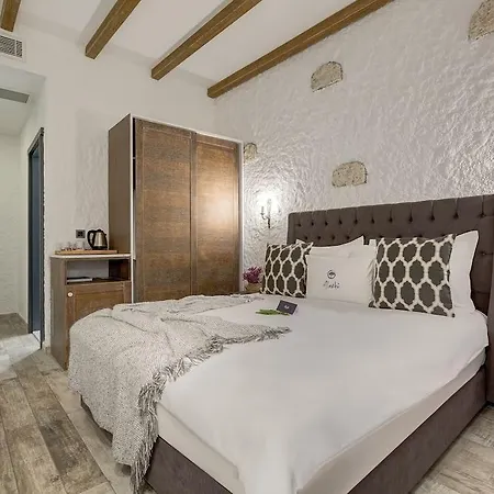 Alachi Otel