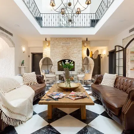 Alachi Hotell Alaçatı